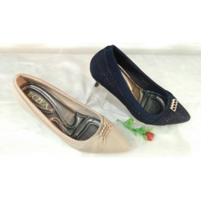 Sepatu wanita bozka navy/beige
