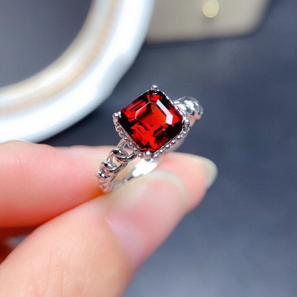 Cincin Wanita Bahan Sterling Silver 925 Hias Rubykristalpermata Untuk Pernikahanpertunangan