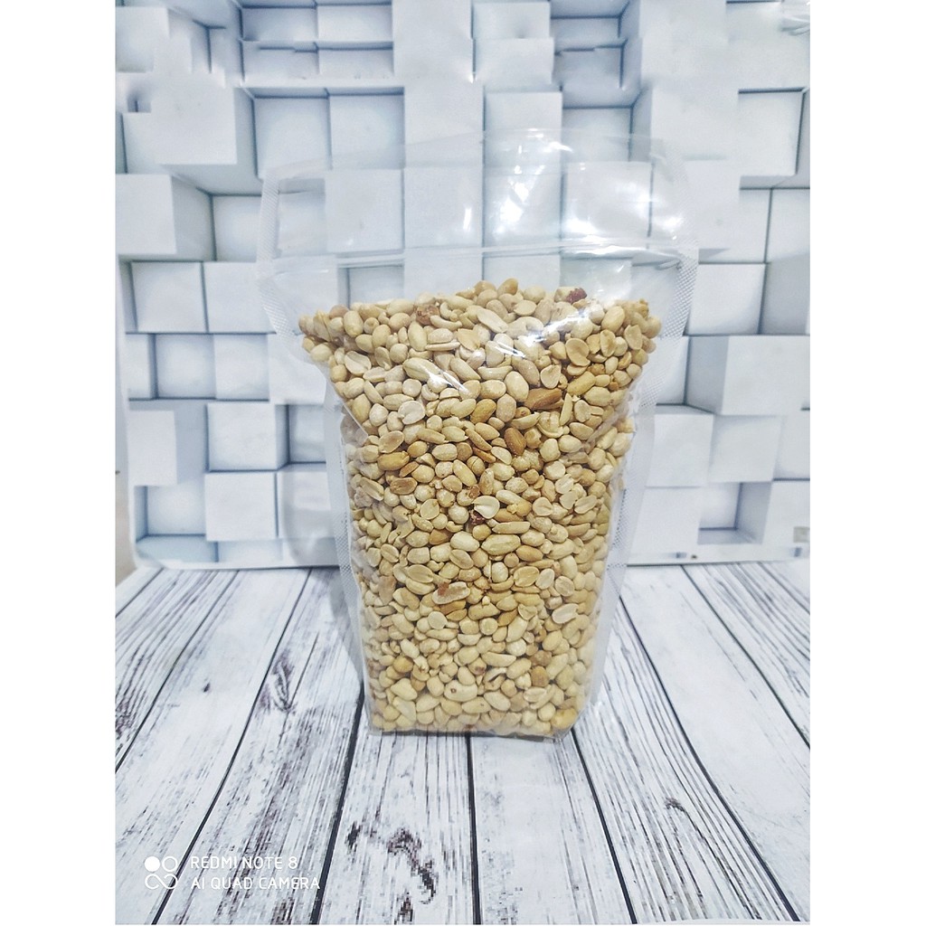 Roasted Peanut 500gr - Kacang Tanah Kupas Oven