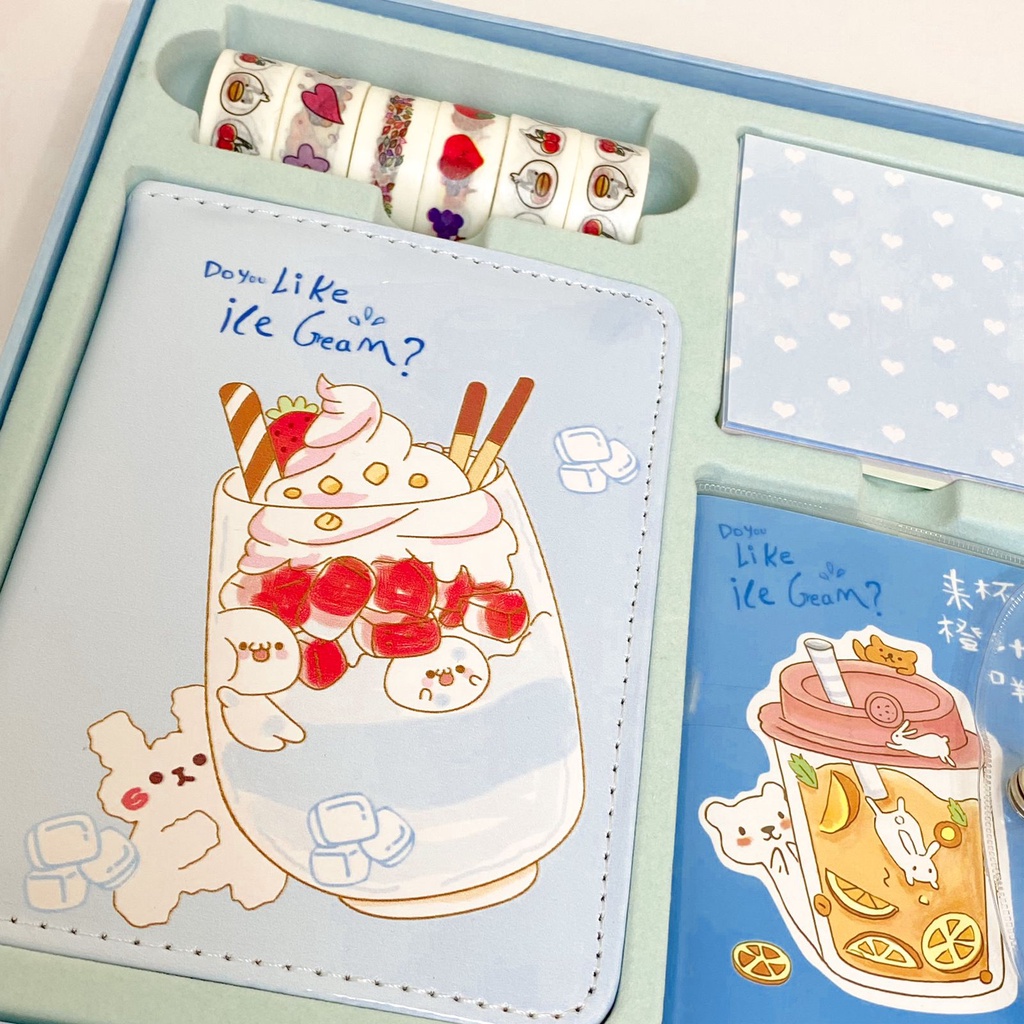 

Promo Paket Jurnal Set 6 in 1 Agenda / Gift Box Hampers / Hadiah / Notebook Journal Diary Alat Buku