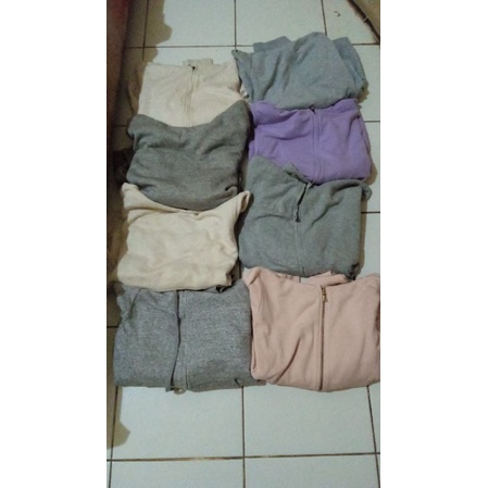 borongan hoodie uniqlo