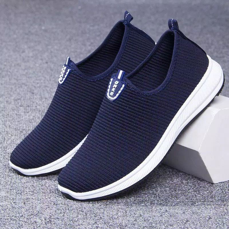 sepatu slip on onke polos