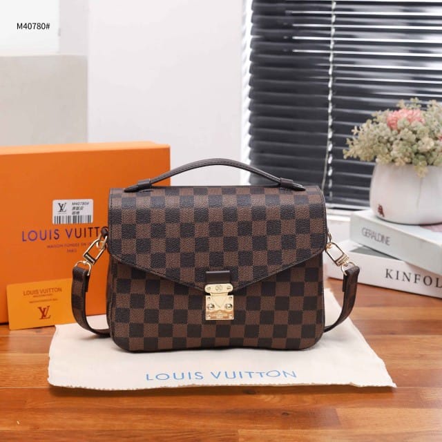 Handbag M40780