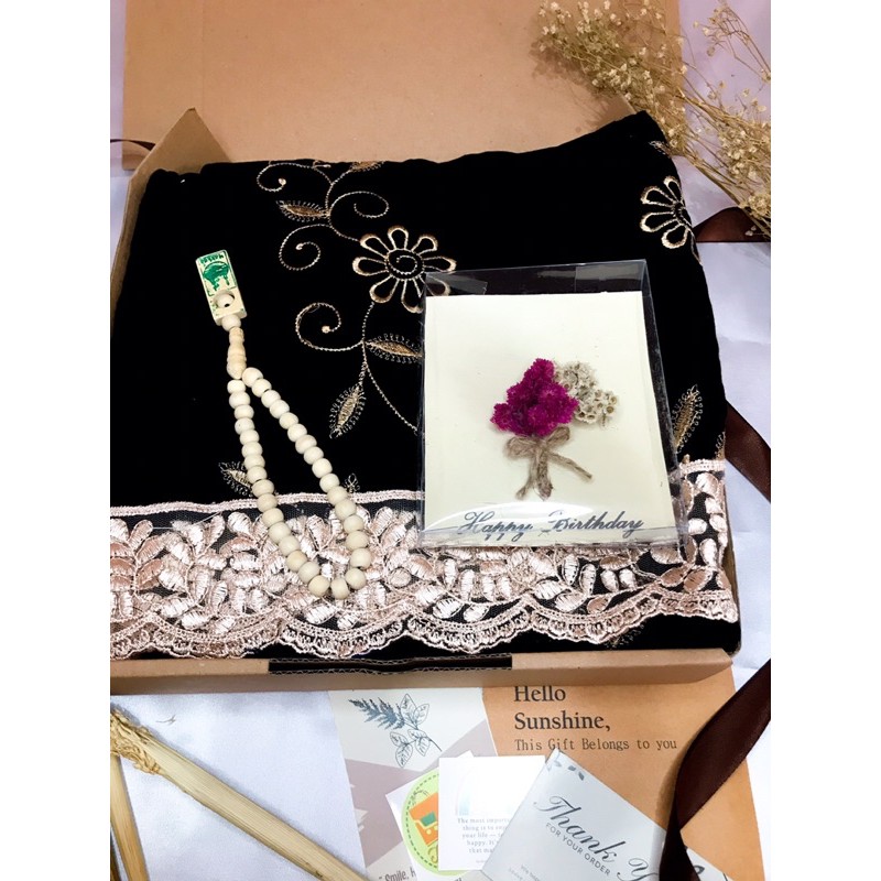 HAMPERS MUKENA / KADO ULANG TAHUN CEWEK/ HADIAH CEWEK