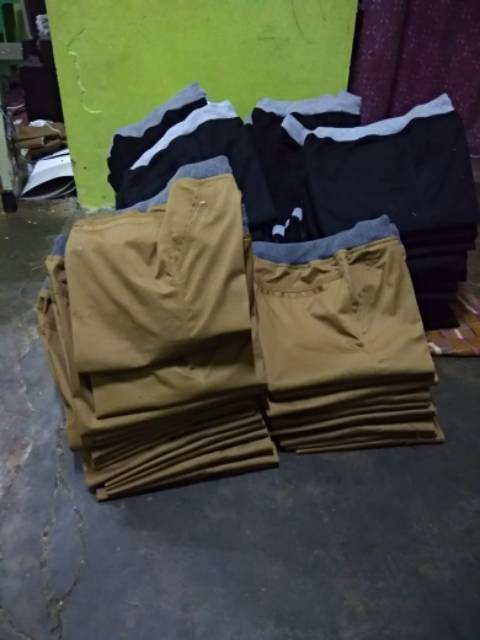 CELANA CHINO PENDEK PRIA PINGGANG KARET / RIP BAHAN MELAR PREMIUM