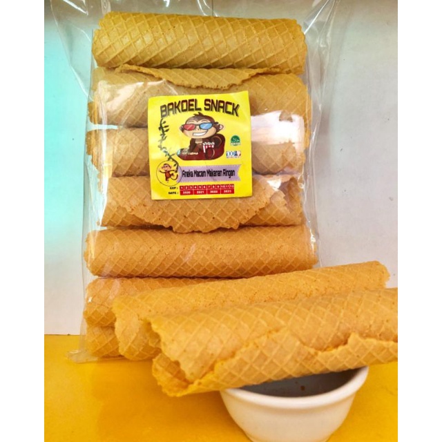 

kue Semprong manis roll/kerucut