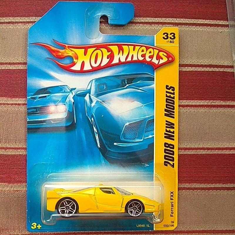 Hotwheels Ferrari FXX Akta kuning