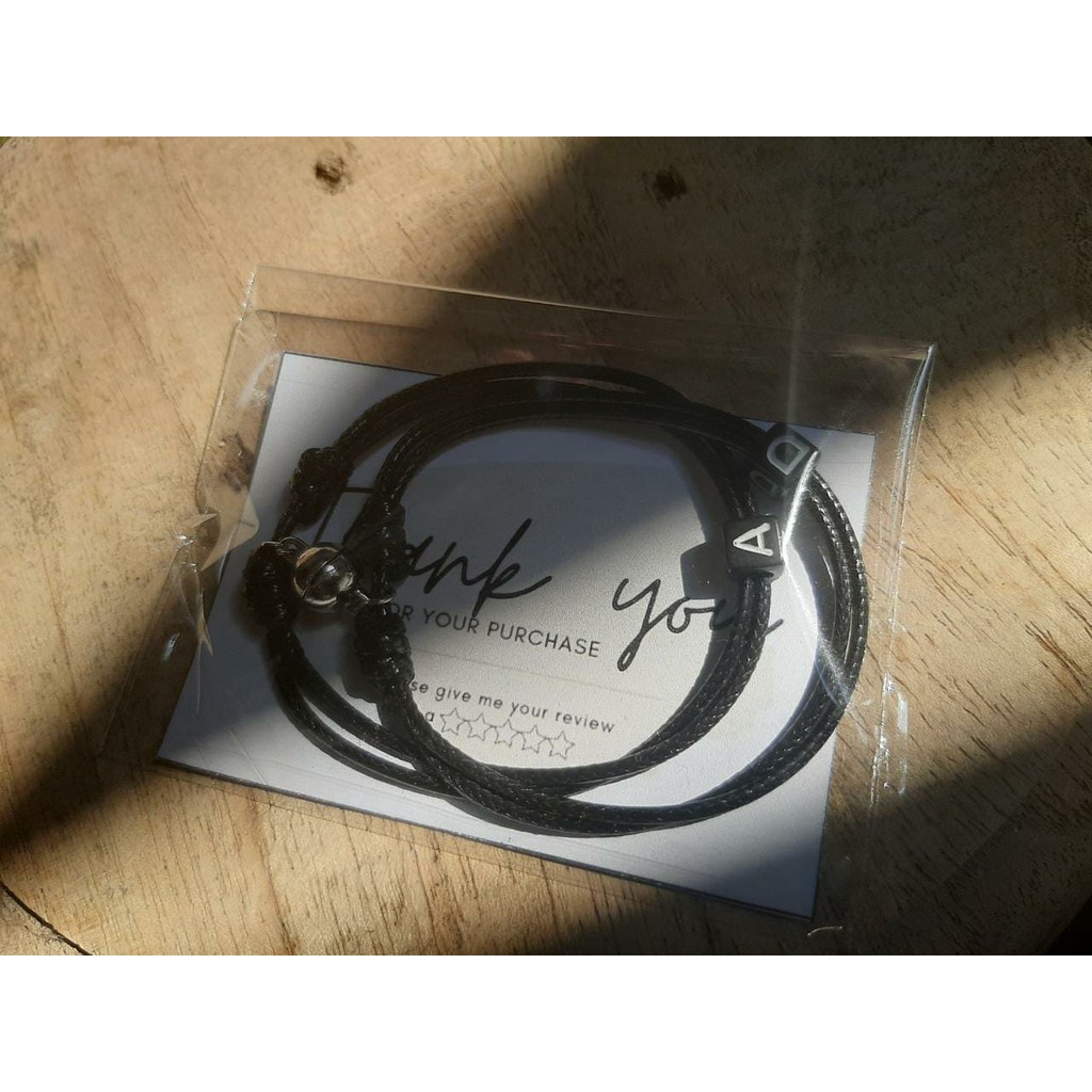 GELANG MAGNET COUPLE INISIAL HURUF KOTAK CUSTOM PRIA WANITA