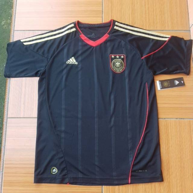 Jersey Jerman away retro 2010