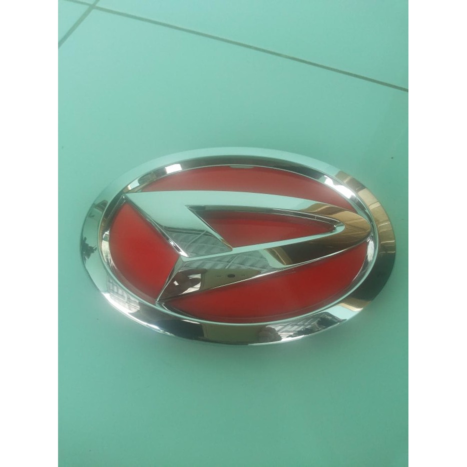 Aksesoris Mobil. emblem logo all new xenia belakang