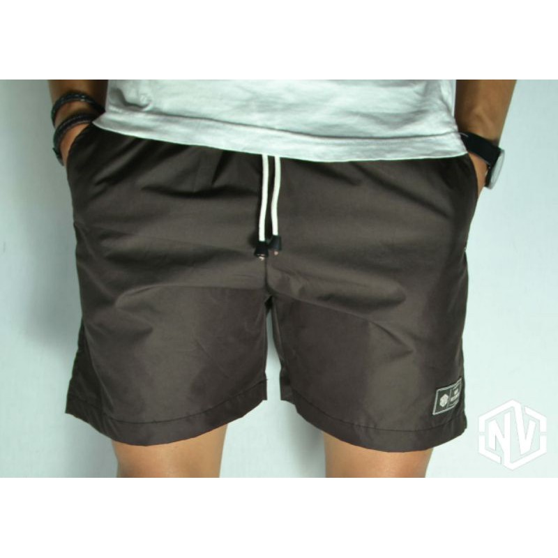 Celana Pendek Original Noir Vetement // Coklat Tua