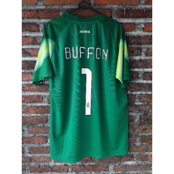 Jersey Retro Juventus GK Hijau 14/15 BUFFON