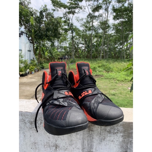 Lebron Soldier 9