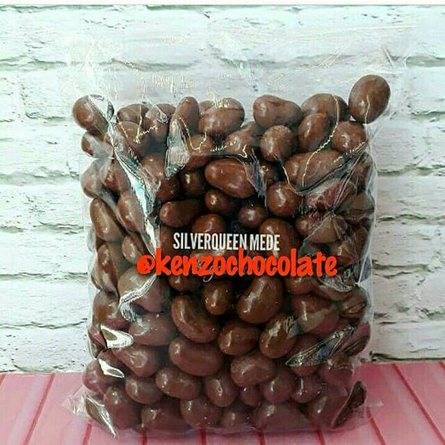 

Coklat Silverqueen Almond dan Mede