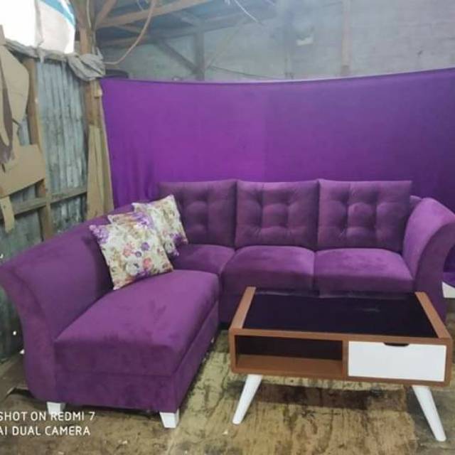 Sofa L ungu smoke set meja retro