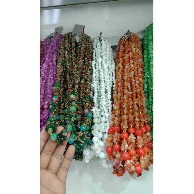 kalung batu kalimantan