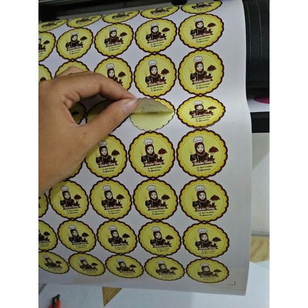Cetak Sticker Label Bulat Stiker Makanan Kemasan Botol Minuman Proses 1 Hari Jadi-2
