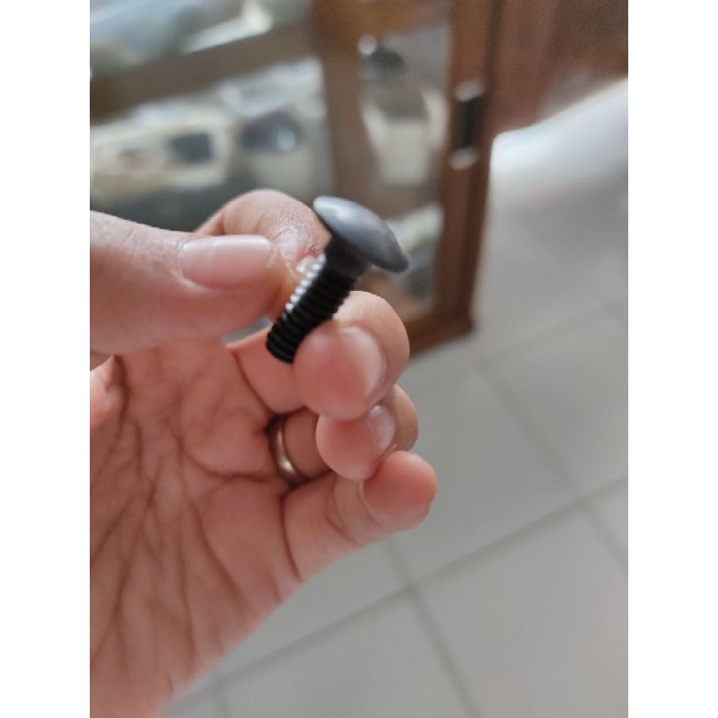 Baut lifator kunci 10 drat kasar panjang 2.5cm