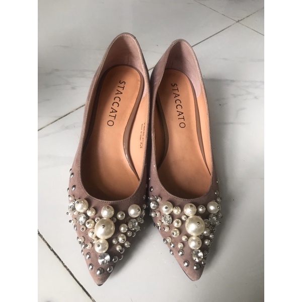 Sepatu preloved STACCATO