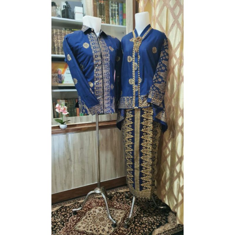 ashanty biru emas songket Palembang