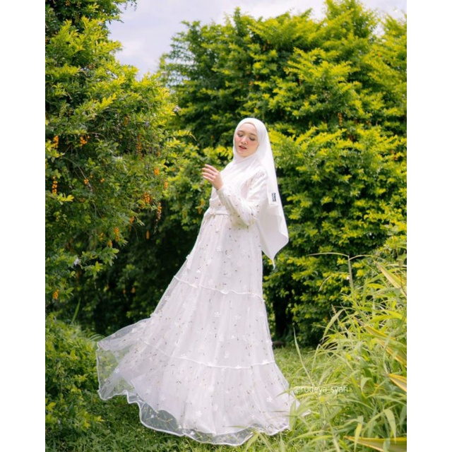 La fleur By Rudeya Syari