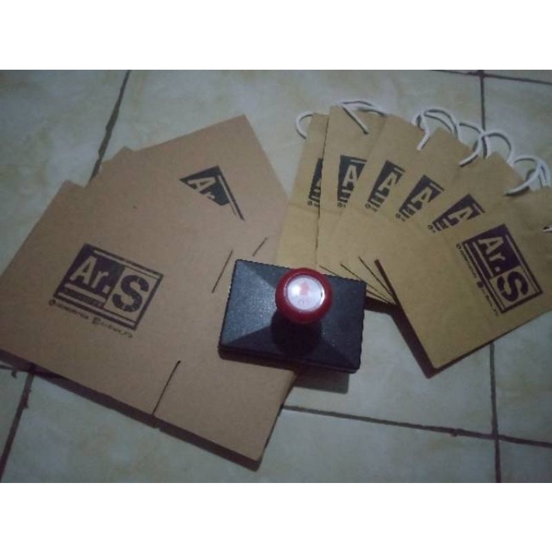 

Stempel Jumbo / Kardus / Kertas / Paperbag