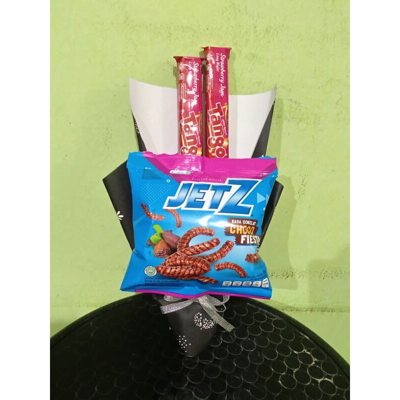 BUCKET SNACK MINI / Hadiah Wisuda, Ulang Tahun, dan Hari Spesial Lainnya
