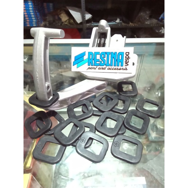 karet dudukan pedal rem belakang Vespa PX PS Strada excel