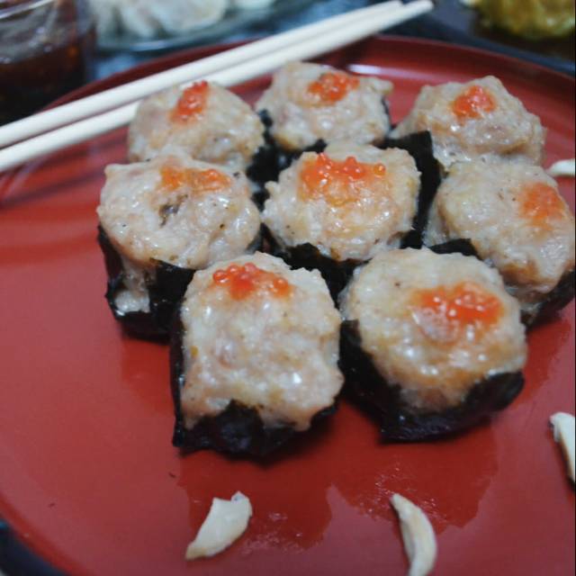 

Dimsum Nori Tobiko