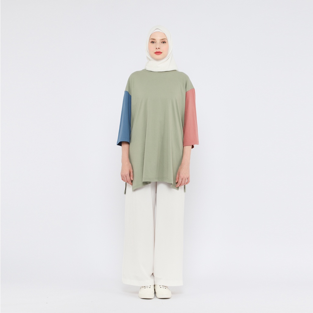 Kaos Oversize Wanita Busui Friendly lengan 7/8 LD 130 Basic Oversized CBSage