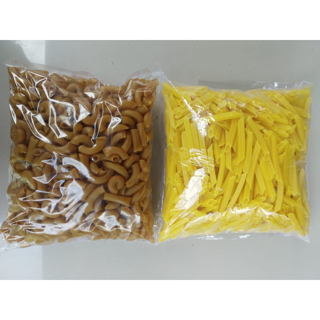 

PAKET Makaroni Mentah Mekar (mengembang) 500gram + kerupuk kentang potato mentah 500 gram