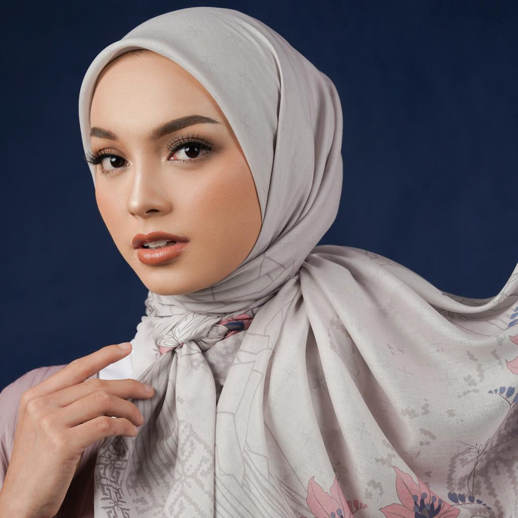 Dyah Suminar - Hijab Voal Scarf Loisa Royal Series - Asahy