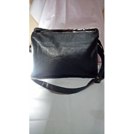 slingbag kulit piorina