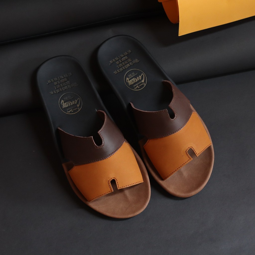 COMBI|Sandal Casual Slop Pria Kulit Sapi Asli Kekinian Brand Original Distro Anti Slip Nyaman Ringan