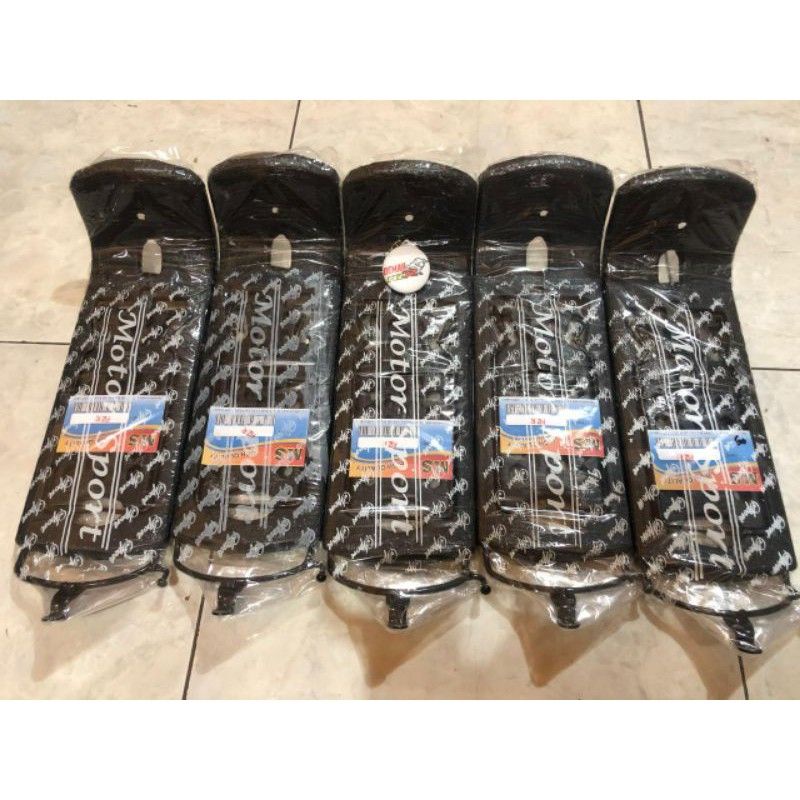 Jepitan mantol fiz /angsang tengah fiz r/force 1/vega/jupiter/crypton dll