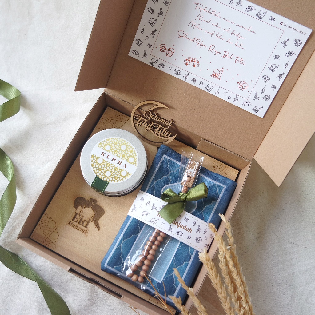 

Parcel Lebaran Paket Sajadah - Kueh Jadoel