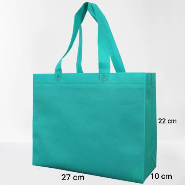 

Goodie bag / tas spunbond / tas souvernir polos box uk (22×27×10)