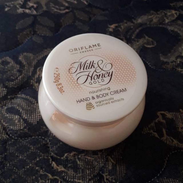 

Bodycream milk honey 250 gram