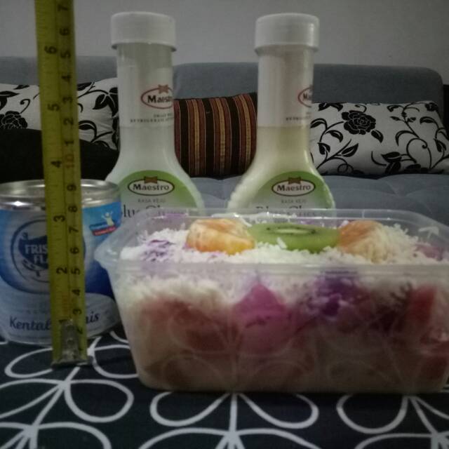 

Salad buah segar uk 1000 ml