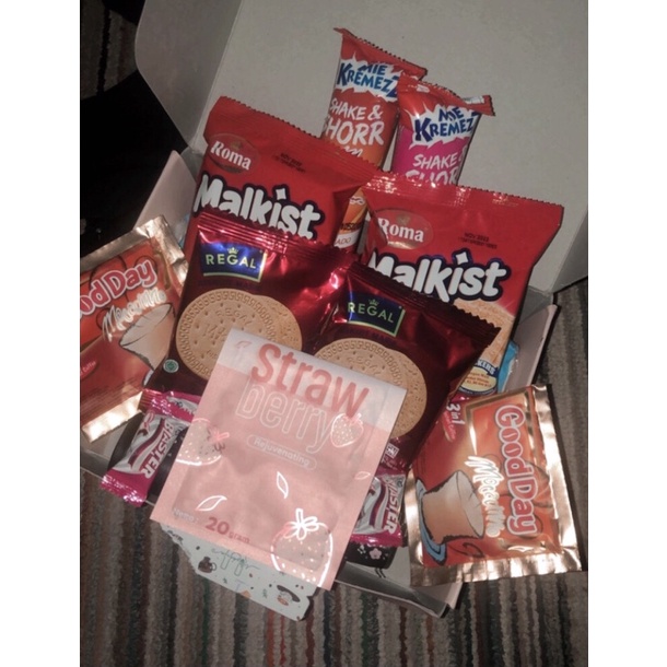 

Hampers snack box Red