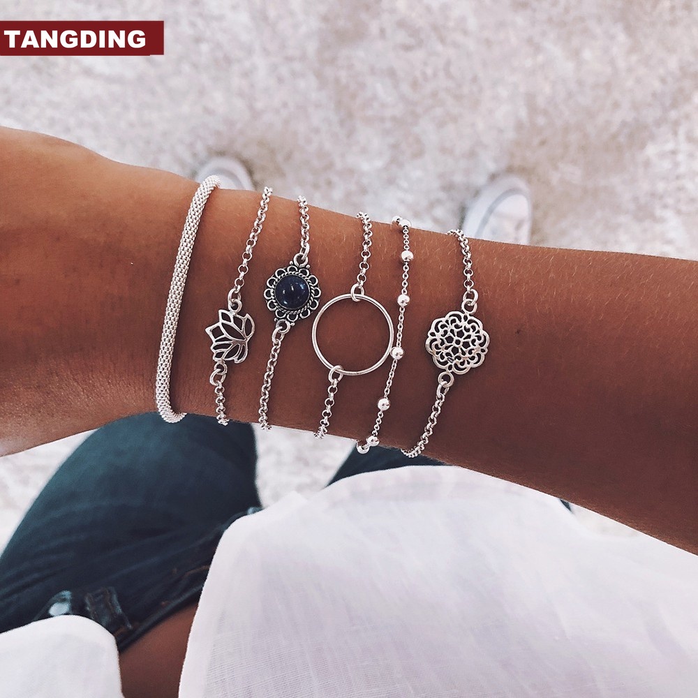 【COD Tangding】6pcs / Set Gelang Manik-Manik Bentuk Bunga Teratai Hollow Warna Silver Untuk Wanita Charms