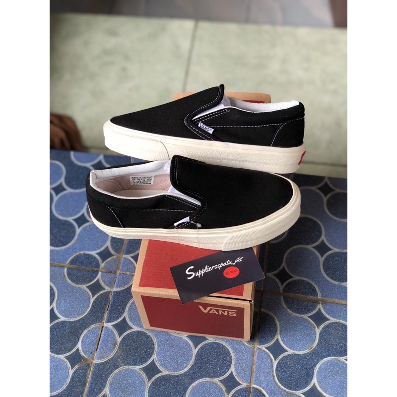 Vans slip on OG black white unisex