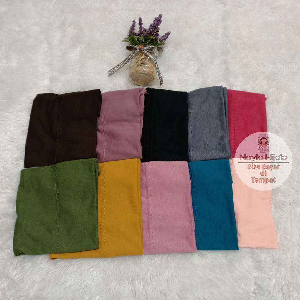 PROMO CIPUT HANA KAOS 3 PCS 17.400 NAYLA HIJAB