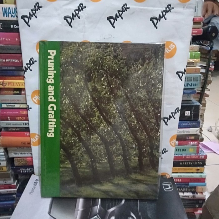 ORI THE TIME LIFE ENCYCLOPEDIA OF GARDENING PRUNING AND GRAFTING
