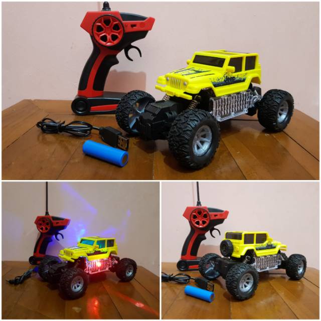 Mainan Mobil Remote Control SUV Rock Crawler Climbing Car