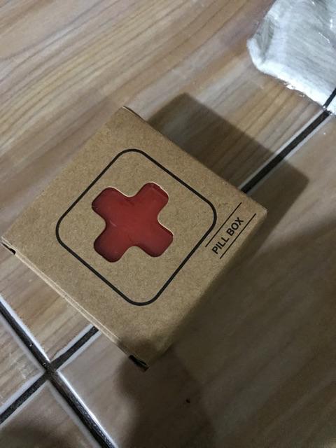 Tempat Obat Pil Kapsul Perhiasan Coin