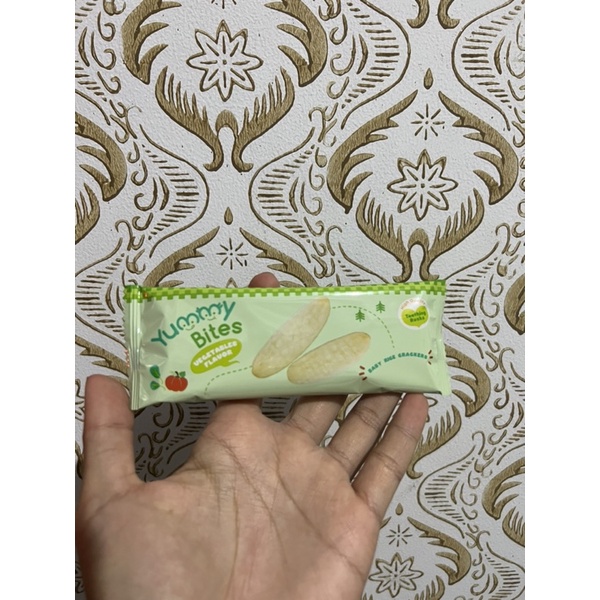 Yummy Bites Rice Crackers Cemilan Bayi ( Jual Pcs an )