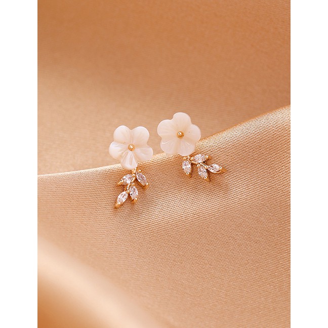 LRC Anting Tusuk Fashion 925 Silver Needle Micro Inlay Shell Flower Drop Zircon Earrings F93290