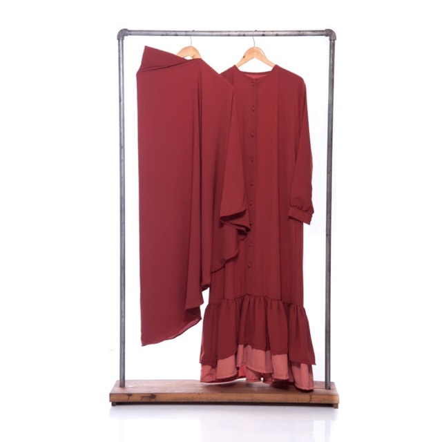 reject stock Set Sarah yoris