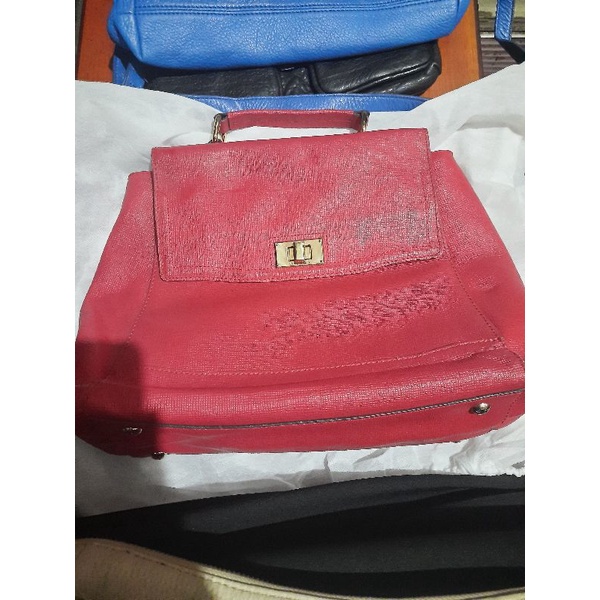 Tas Sisley PL